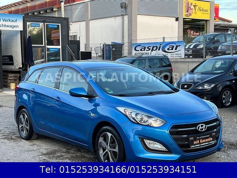 Blau Gebraucht 2017 Hyundai i30 Kombi | 8.690 € (Fairer Preis) - Bild 1/4