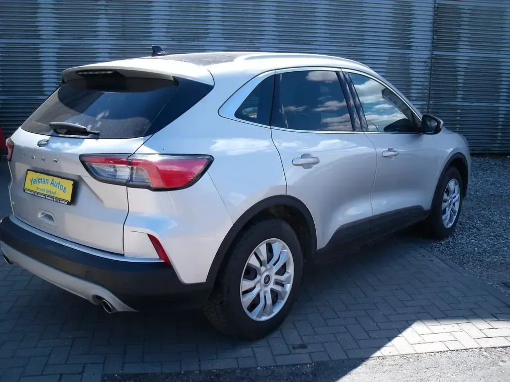 Gebraucht Ford Kuga Titanium 190 PS (139 kW) 2020 Silber SUV