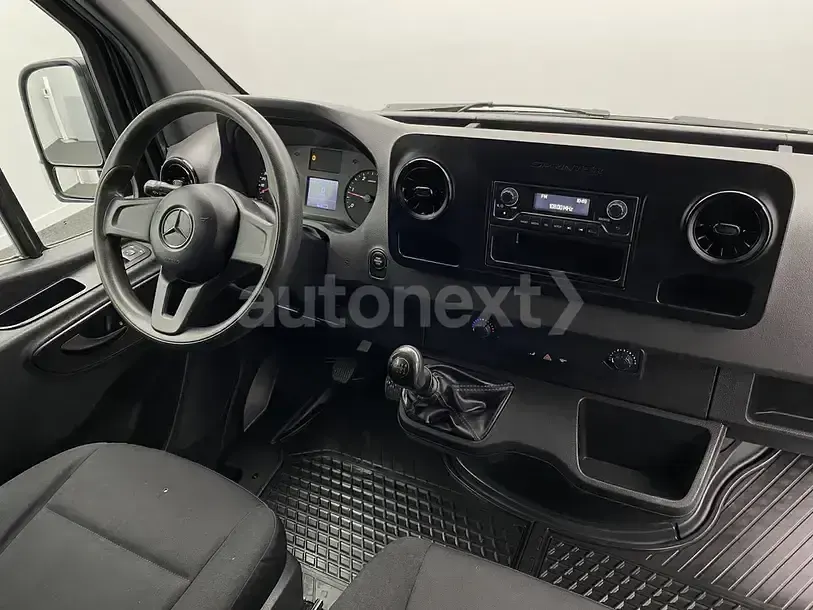 Gebraucht Mercedes Sprinter 114 PS (83 kW) 2019 Schwarz Van