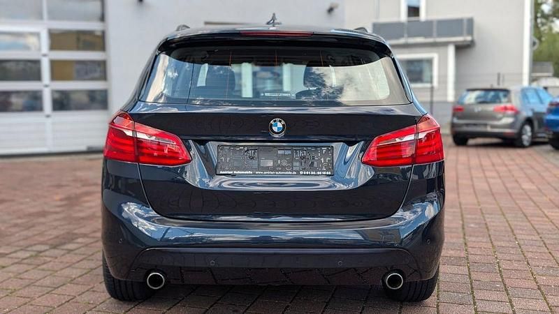 Gebraucht BMW 220 Active Tourer Sport Line 190 PS (139 kW) 2016 Blau Van / Kleinbus