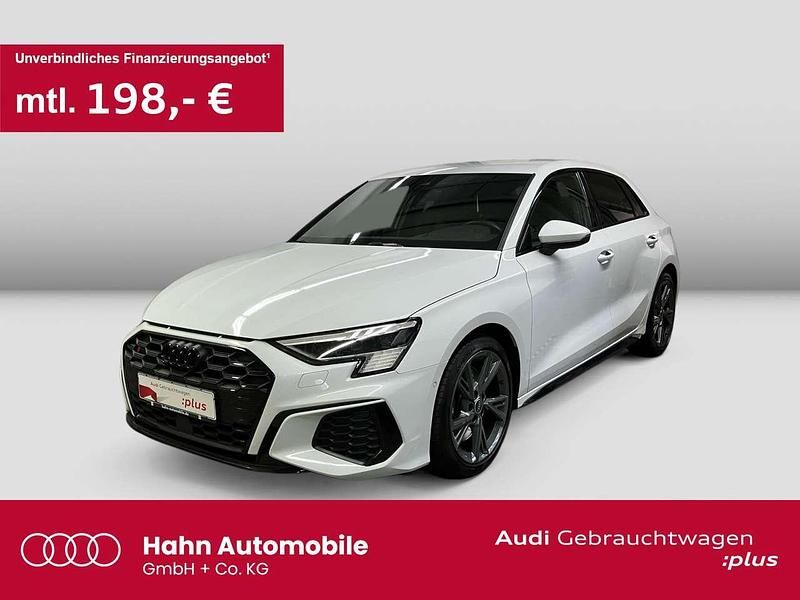 Gletscherweiß metallic Gebraucht 2023 Audi S3 Sport Limousine | 36.960 € (Superpreis) - Bild 1/3