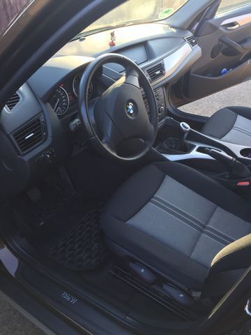 Gebraucht BMW X1 199 PS (146 kW) 2009 Braun metallic SUV