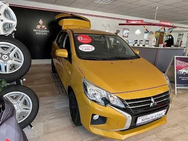Neu Mitsubishi Space Star Select+ 71 PS (52 kW) 2025 Gelb Kleinwagen