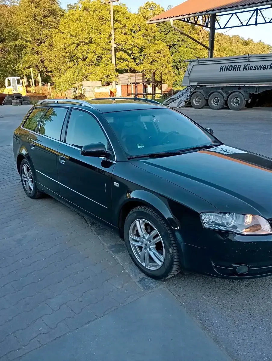 Gebraucht Audi A4 140 PS (102 kW) 2007 Schwarz Kombi
