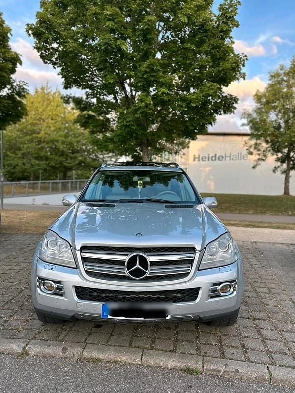 Silber Gebraucht 2008 Mercedes GL420 SUV | 9.450 € (Superpreis) - Bild 1/4