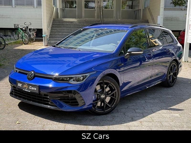 Blau Gebraucht 2024 VW Golf VIII R Kombi | 39.100 € (Guter Preis) - Bild 1/4