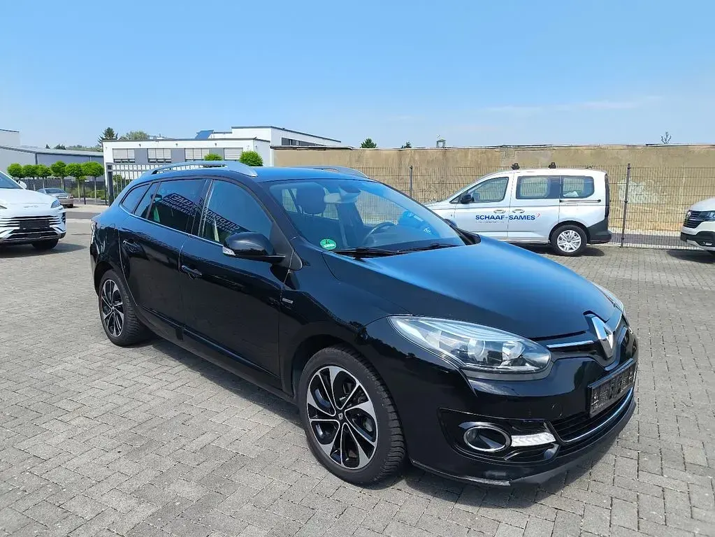 Gebraucht Renault Mégane Bose Edition 110 PS (80 kW) 2014 Schwarz Limousine