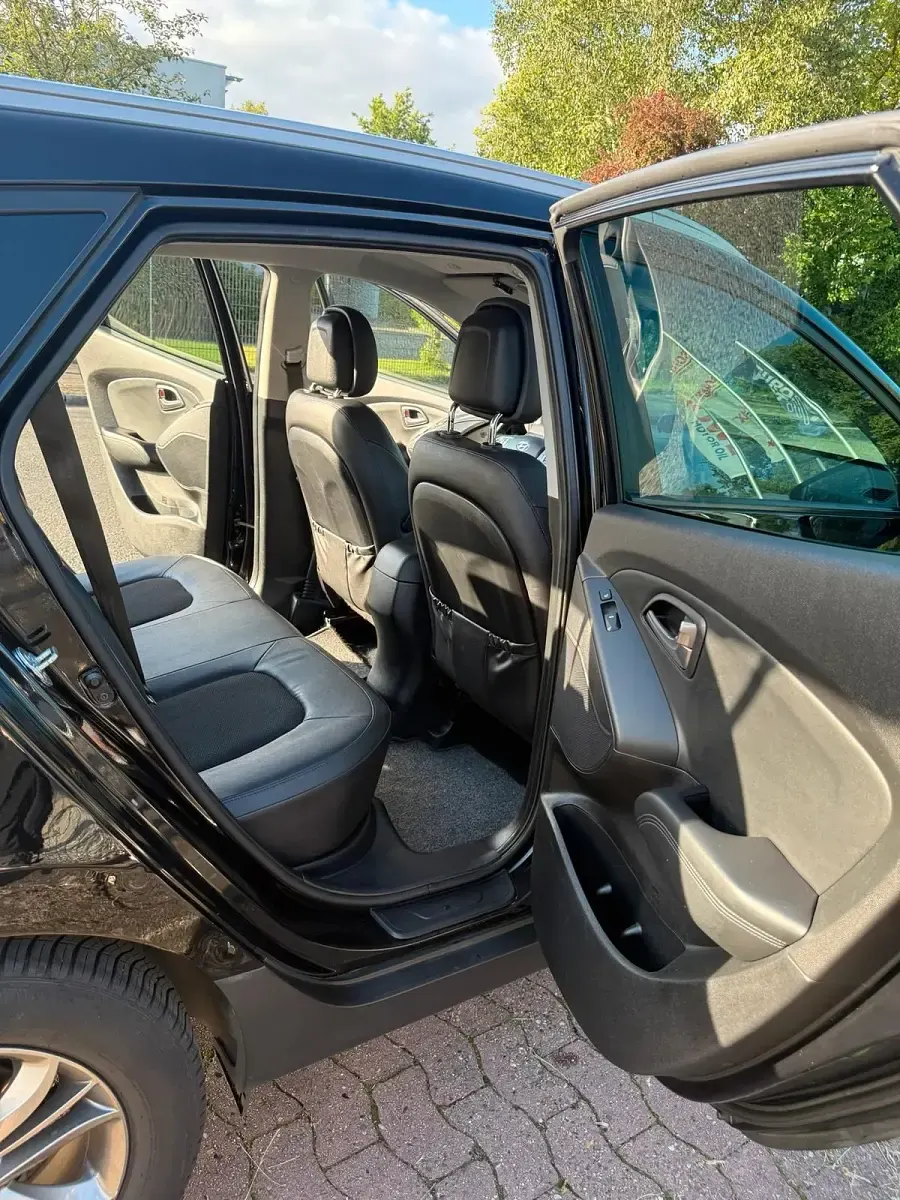 Gebraucht Hyundai ix35 135 PS (99 kW) 2013 Schwarz SUV