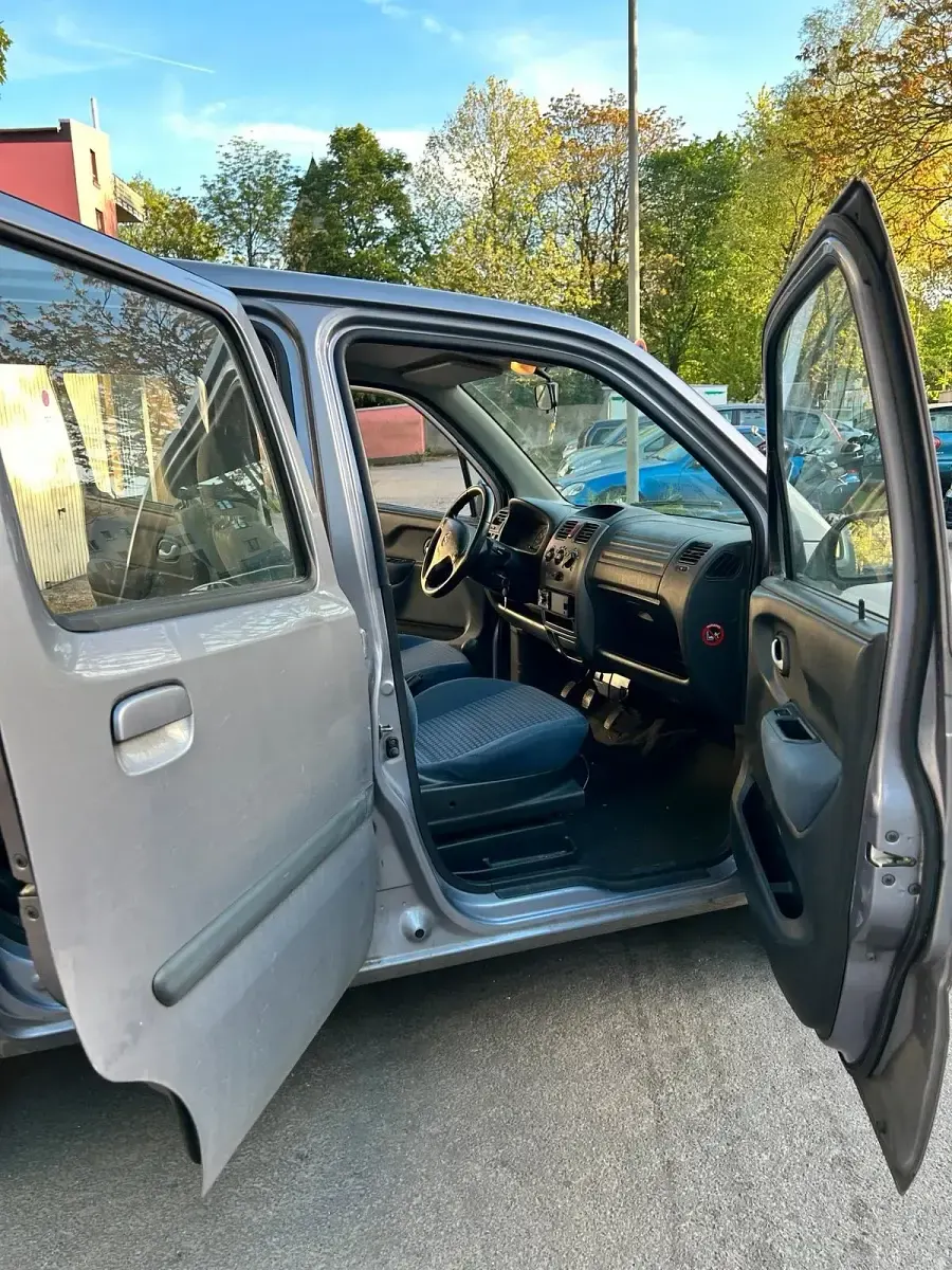 Second-hand Opel Agila 60 CP (44 kW) 2005 Mov Monovolum