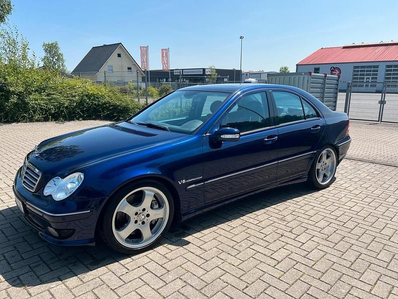 Gebraucht 2001 Mercedes C32 AMG AMG Limousine | 15.000 € (Etwas zu teuer) - Bild 1/4
