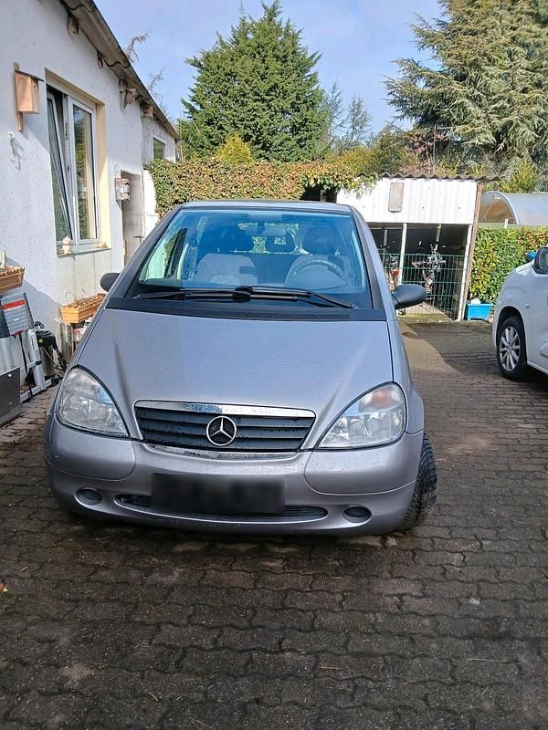 Gebraucht Mercedes A170 90 PS (66 kW) 1999 Silber Kleinwagen