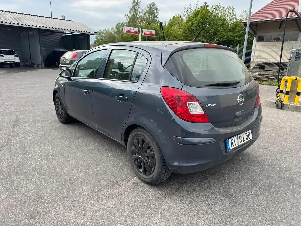 Gebraucht Opel Corsa 80 PS (58 kW) 2009 Grau Kleinwagen