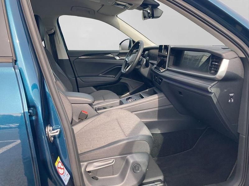 Gebraucht VW Tayron Life 150 PS (110 kW) 2025 Blau SUV