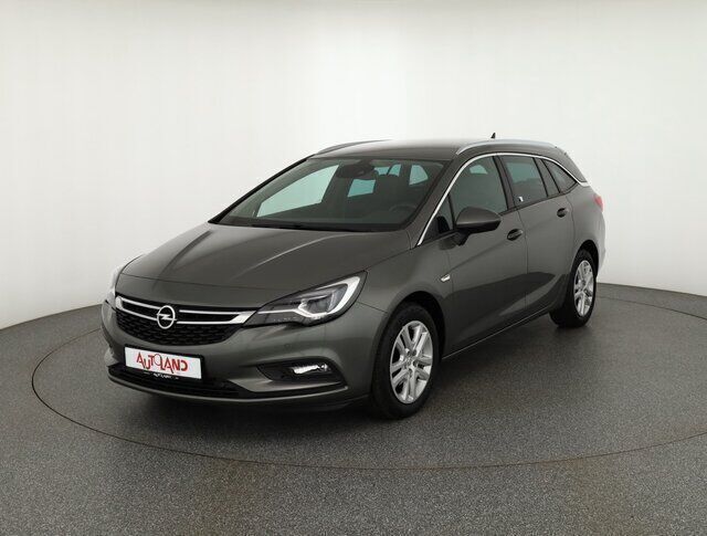 Quarz grau (metallic) Gebraucht 2019 Opel Astra Innovation Kombi | 14.990 € (Teuer) - Bild 1/4