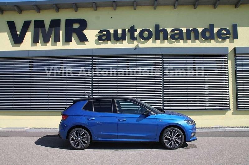 Raceblau metallic Gebraucht 2023 Skoda Fabia Monte Carlo Kleinwagen | 23.950 € (Guter Preis) - Bild 1/4