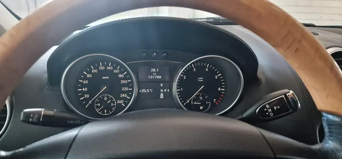 Używany Mercedes GL500 387 KM (284 kW) 2007 Srebrny SUV