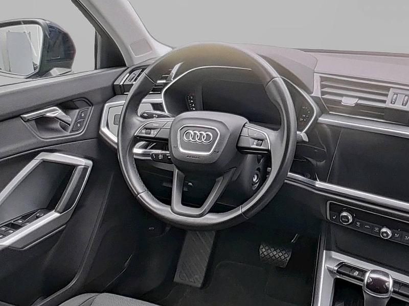 Second-hand Audi Q3 Advanced 150 CP (110 kW) 2022 Albastru SUV