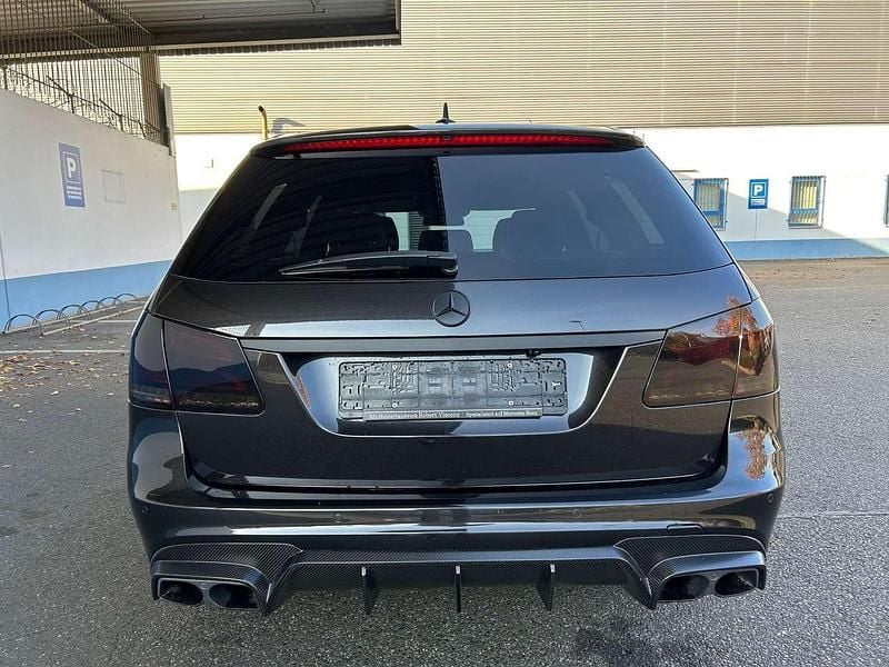 Gebraucht Mercedes E63S AMG AMG 585 PS (430 kW) 2014 Designomokkaschwarz Kombi