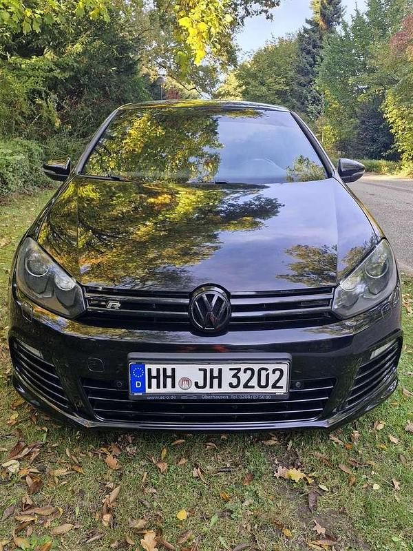 Gebraucht VW Golf VI R 271 PS (199 kW) 2010 Schwarz Kleinwagen