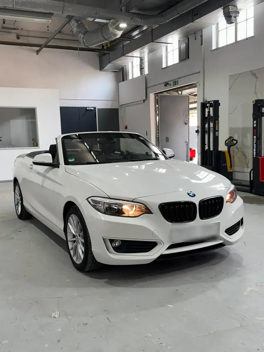 Gebraucht BMW 220 184 PS (135 kW) 2016 Weiß Cabrio