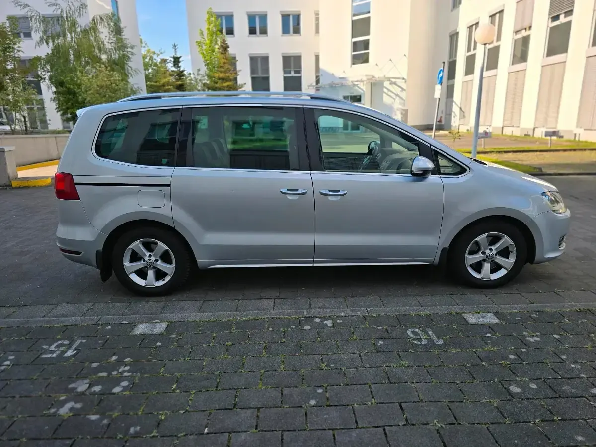 Brugt VW Sharan 140 HK (102 kW) 2010 Sølv MPV