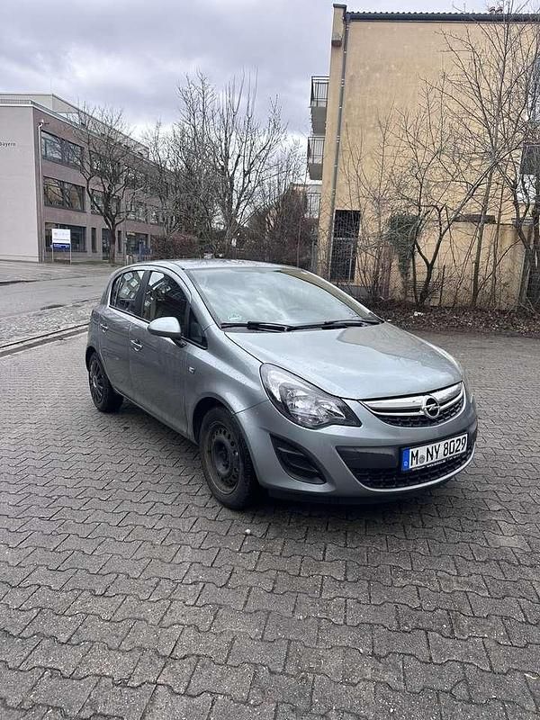 Gebraucht Opel Corsa Active 101 PS (74 kW) 2013 Grau Kleinwagen