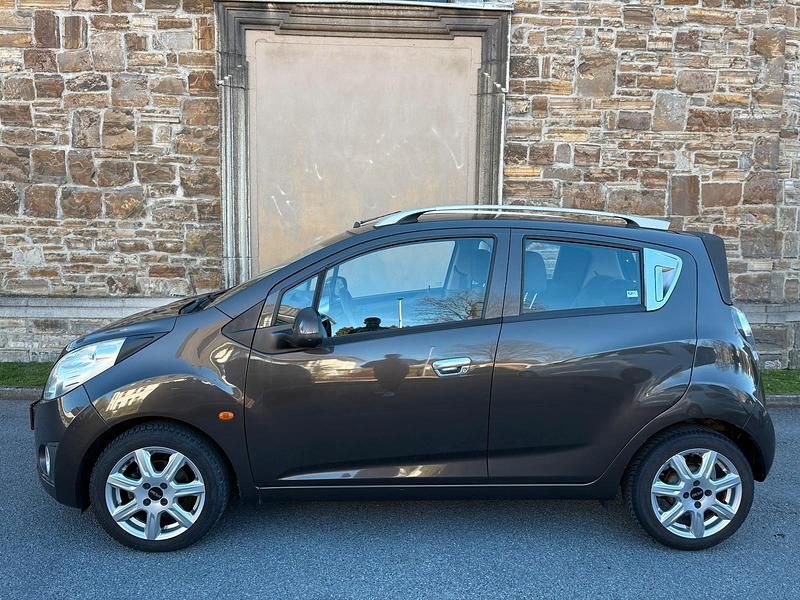 Gebraucht Chevrolet Spark 82 PS (60 kW) 2010 Braun Kleinwagen