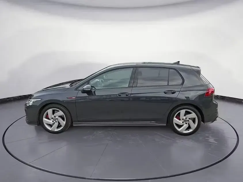 Second-hand VW Golf VIII GTI 245 CP (180 kW) 2024 Gri Berlinǎ