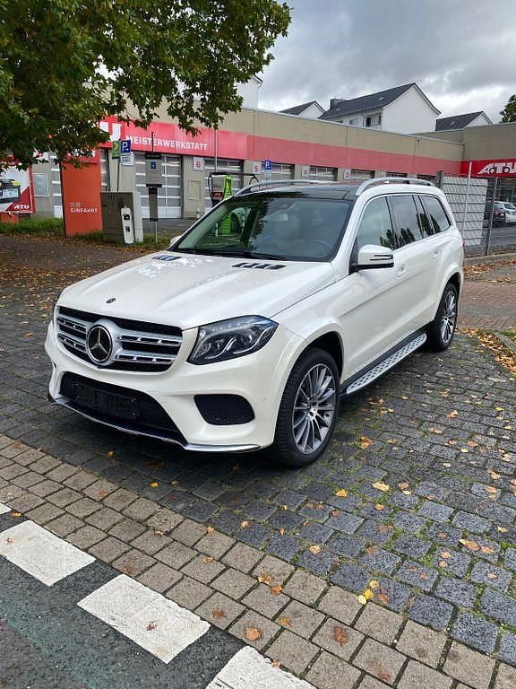 Weiß Gebraucht 2018 Mercedes GLS350 SUV | 49.990 € (Etwas zu teuer) - Bild 1/4