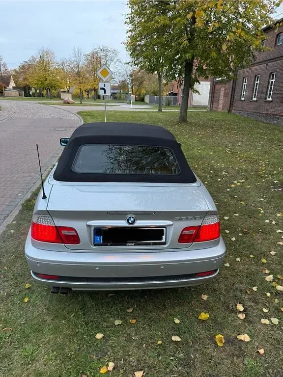 Gebraucht BMW 325 Cabriolet 192 PS (141 kW) 2005 Silber Cabrio