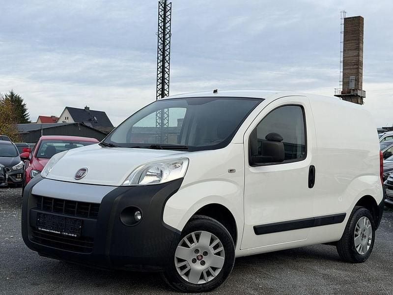 Gebraucht Fiat Fiorino 75 PS (55 kW) 2016 Weiß Van / Kleinbus