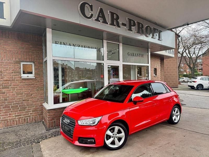 Rot Gebraucht 2017 Audi A1 Sportback Sport Kleinwagen | 12.890 € (Guter Preis) - Bild 1/4