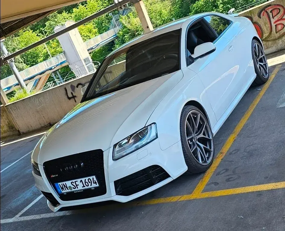 Gebraucht Audi RS5 Sport 450 PS (330 kW) 2011 Weiß Coupé