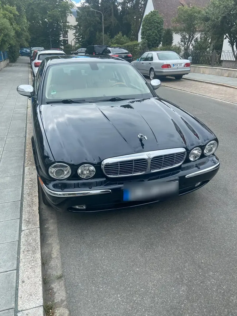 Gebraucht Jaguar XJ6 207 PS (152 kW) 2007 Schwarz Limousine