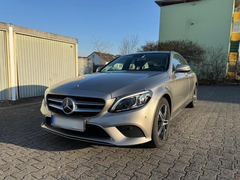 Silber Gebraucht 2020 Mercedes C180 Avantgarde Limousine | 20.999 € (Guter Preis) - Bild 1/4