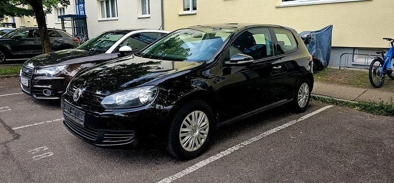 Schwarz Gebraucht 2011 VW Golf VI Limousine | 4.700 € (Guter Preis) - Bild 1/4