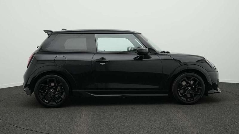 Gebraucht Mini John Cooper Works 204 PS (150 kW) 2024 Schwarz Kleinwagen