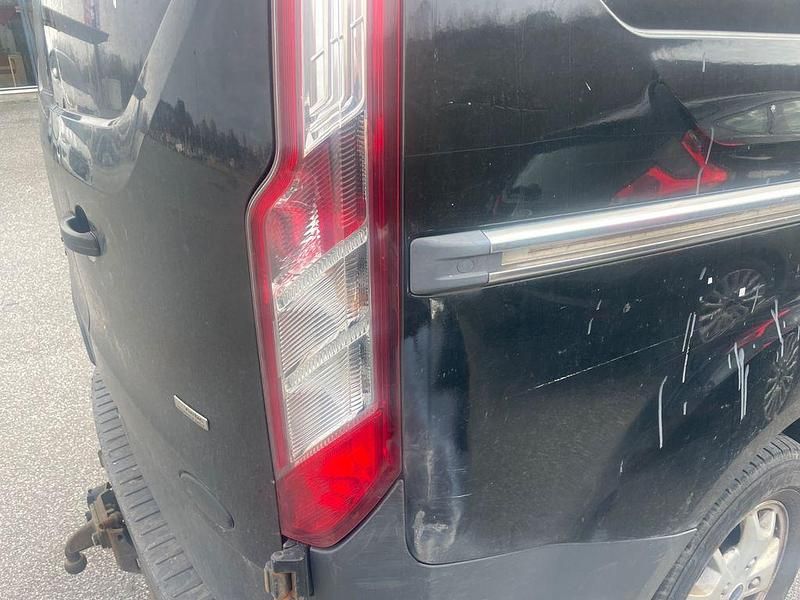 Second-hand Ford Transit Custom 101 CP (74 kW) 2013 Negru Monovolum