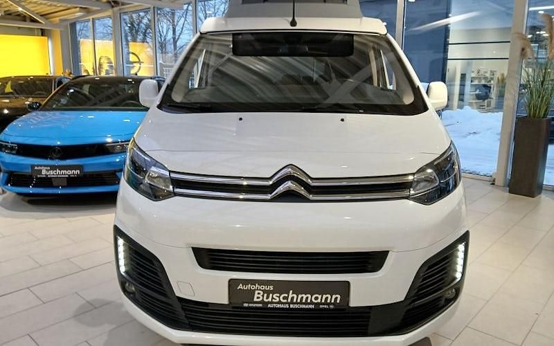 Gebraucht Citroën Spacetourer Feel 145 PS (106 kW) 2022 Weiß Van / Kleinbus