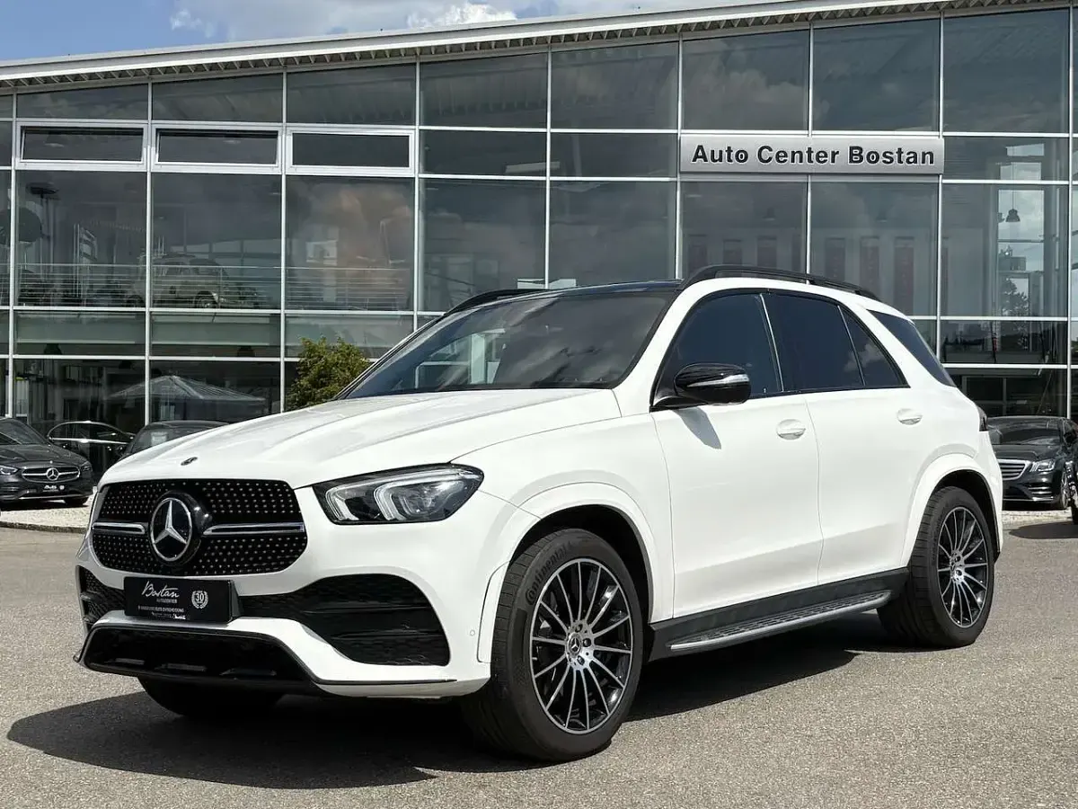 Gebraucht Mercedes GLE300 AMG 272 PS (200 kW) 2022 Weiß SUV