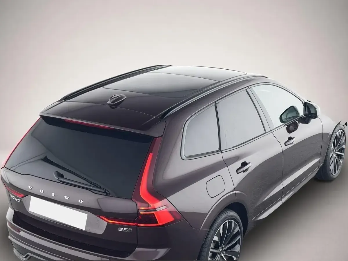 Gebraucht Volvo XC60 Ultra 250 PS (183 kW) 2025 Manufacturer SUV