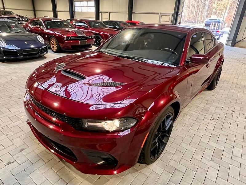 Gebraucht Dodge Charger 305 PS (224 kW) 2018 Rot Limousine