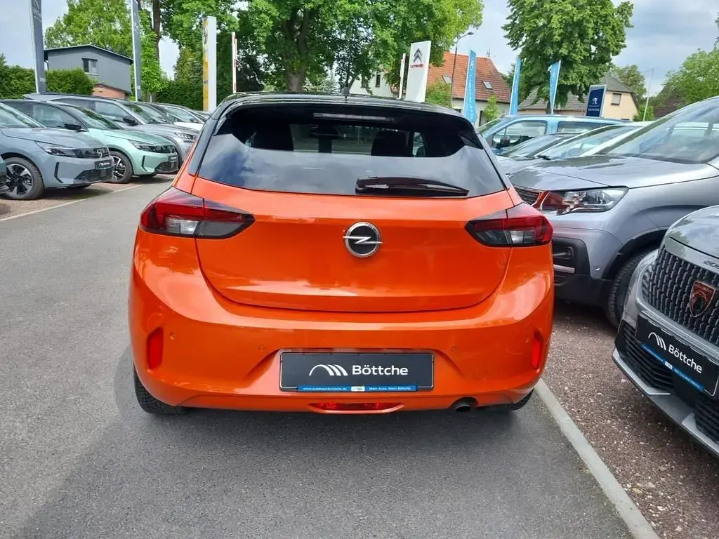Brugt Opel Corsa Elegance 75 HK (55 kW) 2023 Orange Hatchback