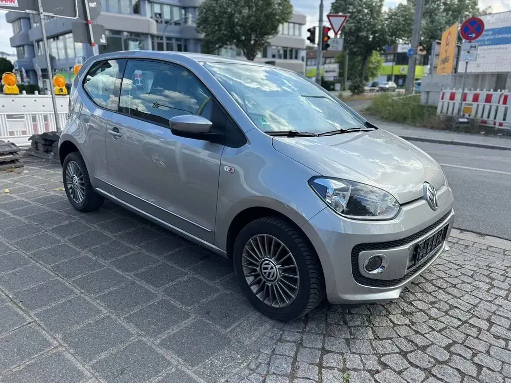 Gebraucht VW up! 75 PS (55 kW) 2013 Silber Kleinwagen