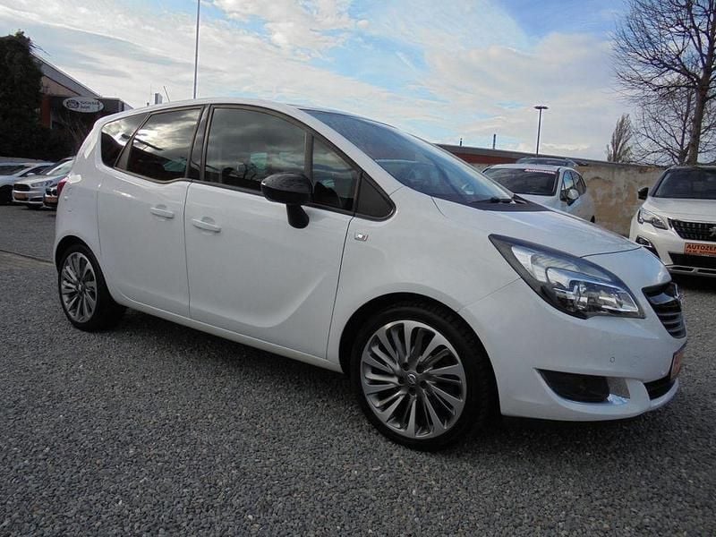 Gebraucht Opel Meriva 140 PS (102 kW) 2017 Weiß Van / Kleinbus