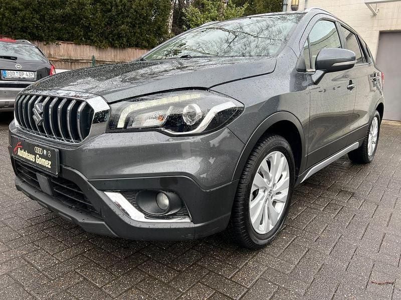 Gebraucht Suzuki SX4 S-Cross Comfort 111 PS (81 kW) 2018 Grau SUV