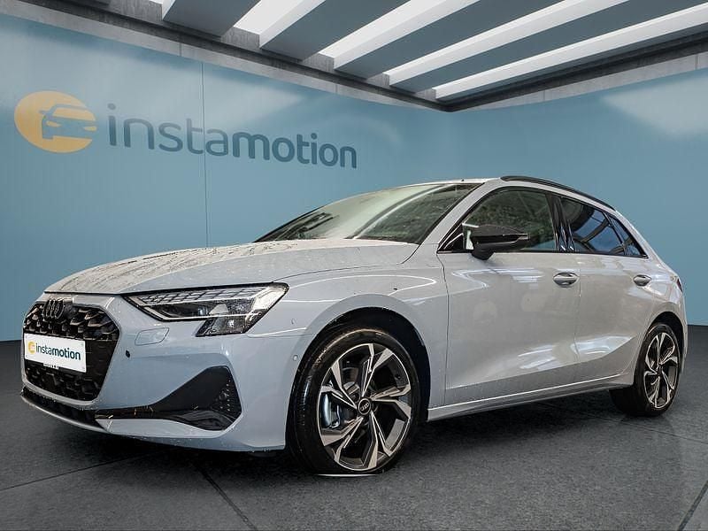 Grau Neu 2025 Audi A3 Sportback Kleinwagen | 35.149 € (Fairer Preis) - Bild 1/4