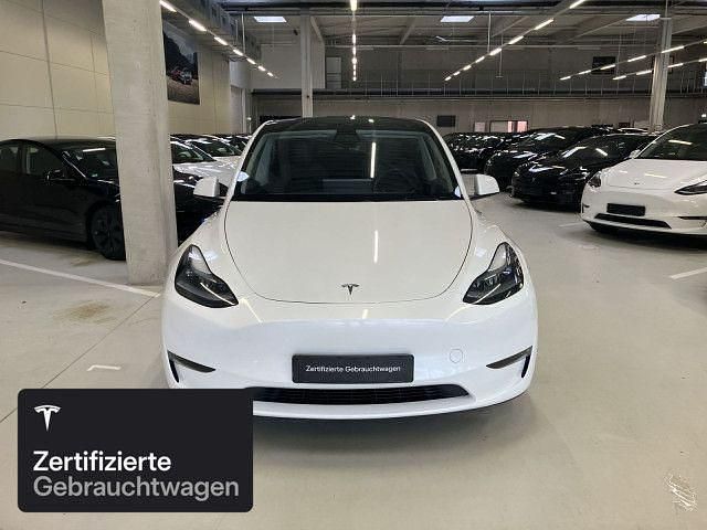 Gebraucht Tesla Model Y Long Range AWD 258 kW (351 PS) 2023 Pearl white multicoat SUV