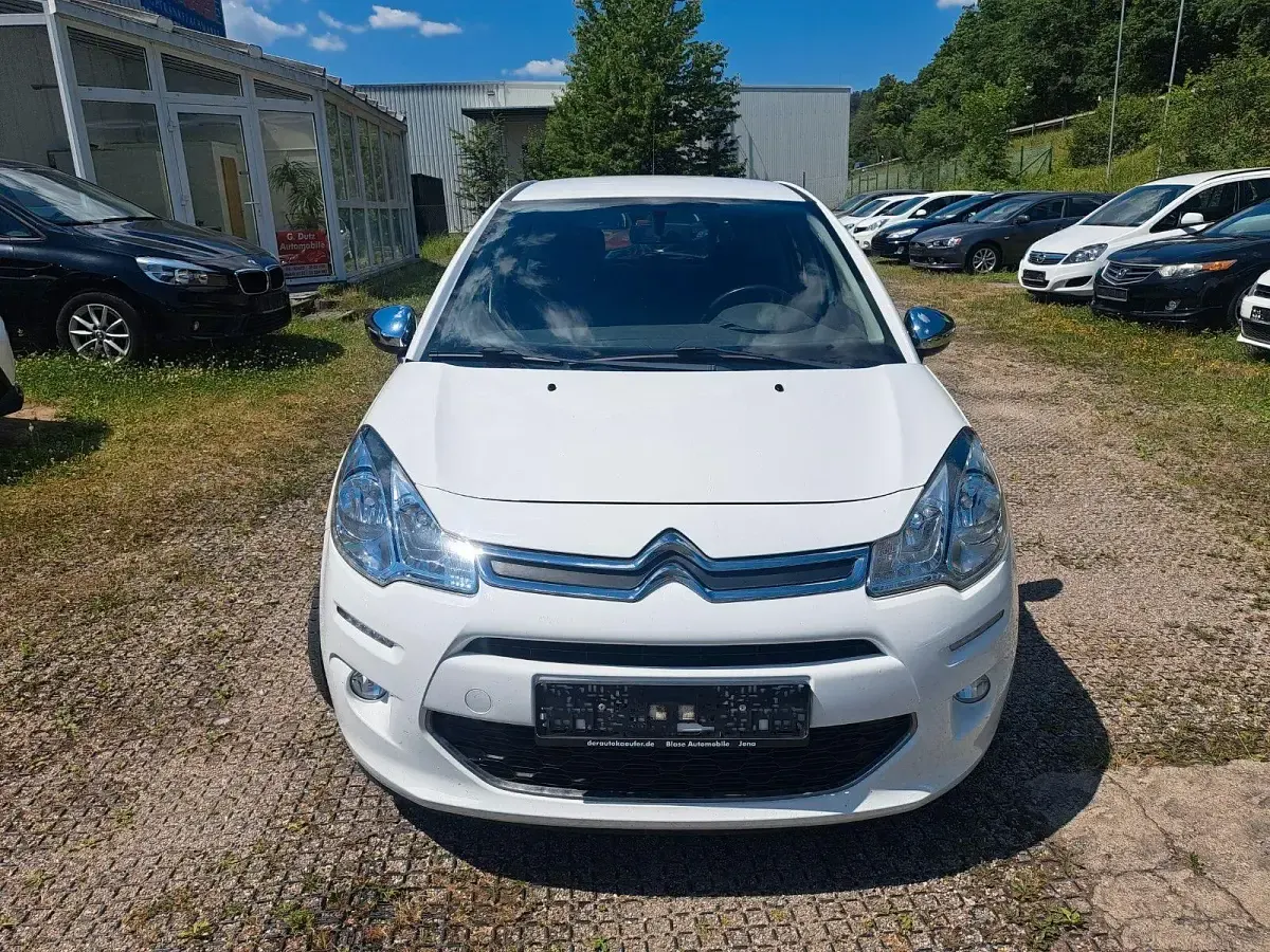 Gebraucht Citroën C3 SELECTION 82 PS (60 kW) 2014 Weiß Kleinwagen