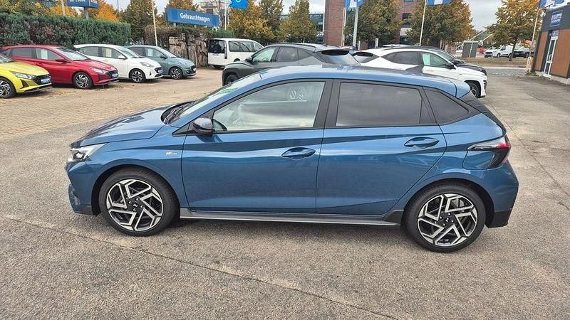 Neu Hyundai i20 N Line 79 PS (58 kW) 2025 Blau Limousine